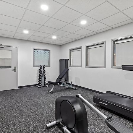 Spark By Hilton Wilkes Barre Esterno foto