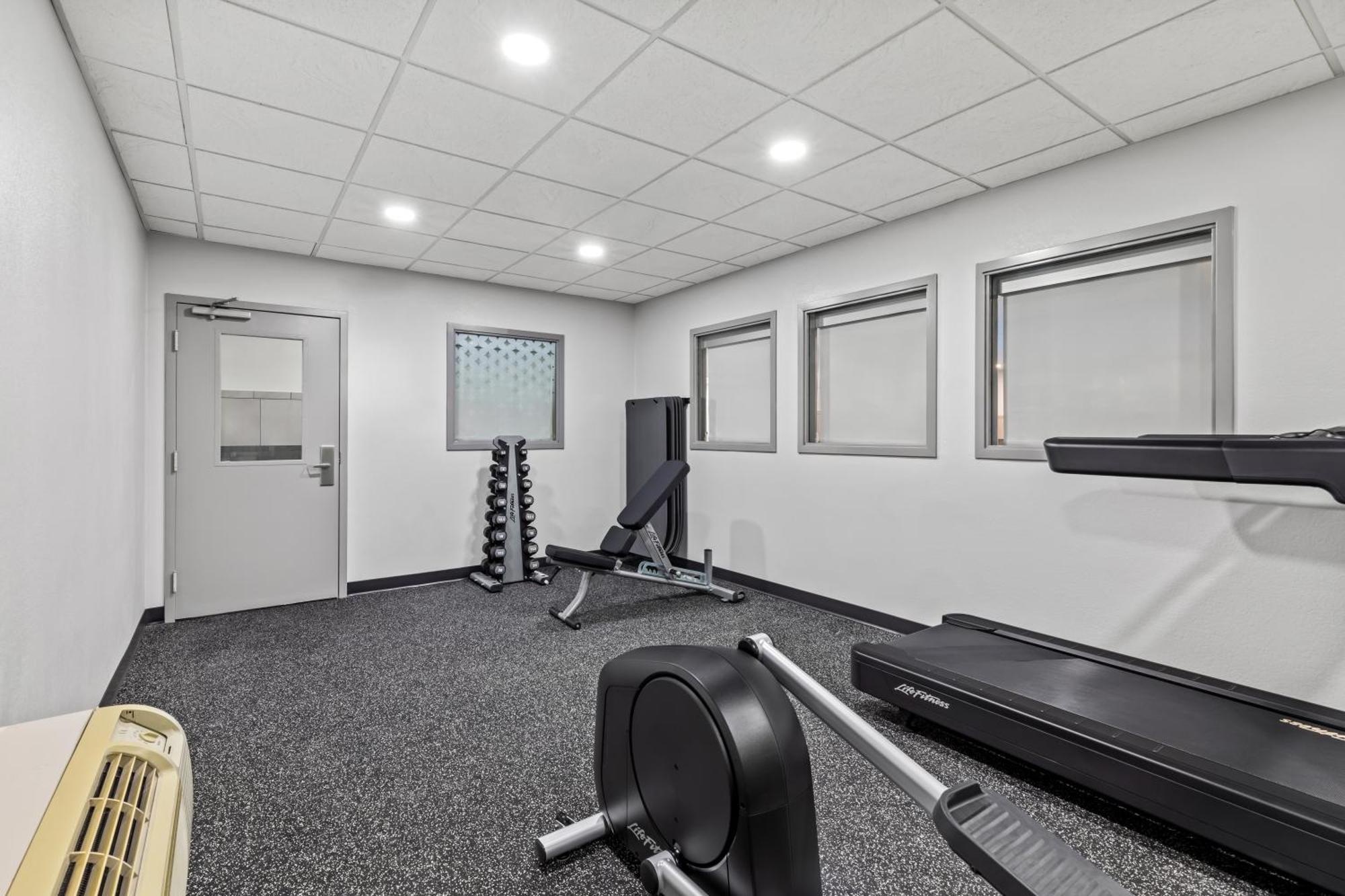 Spark By Hilton Wilkes Barre Esterno foto