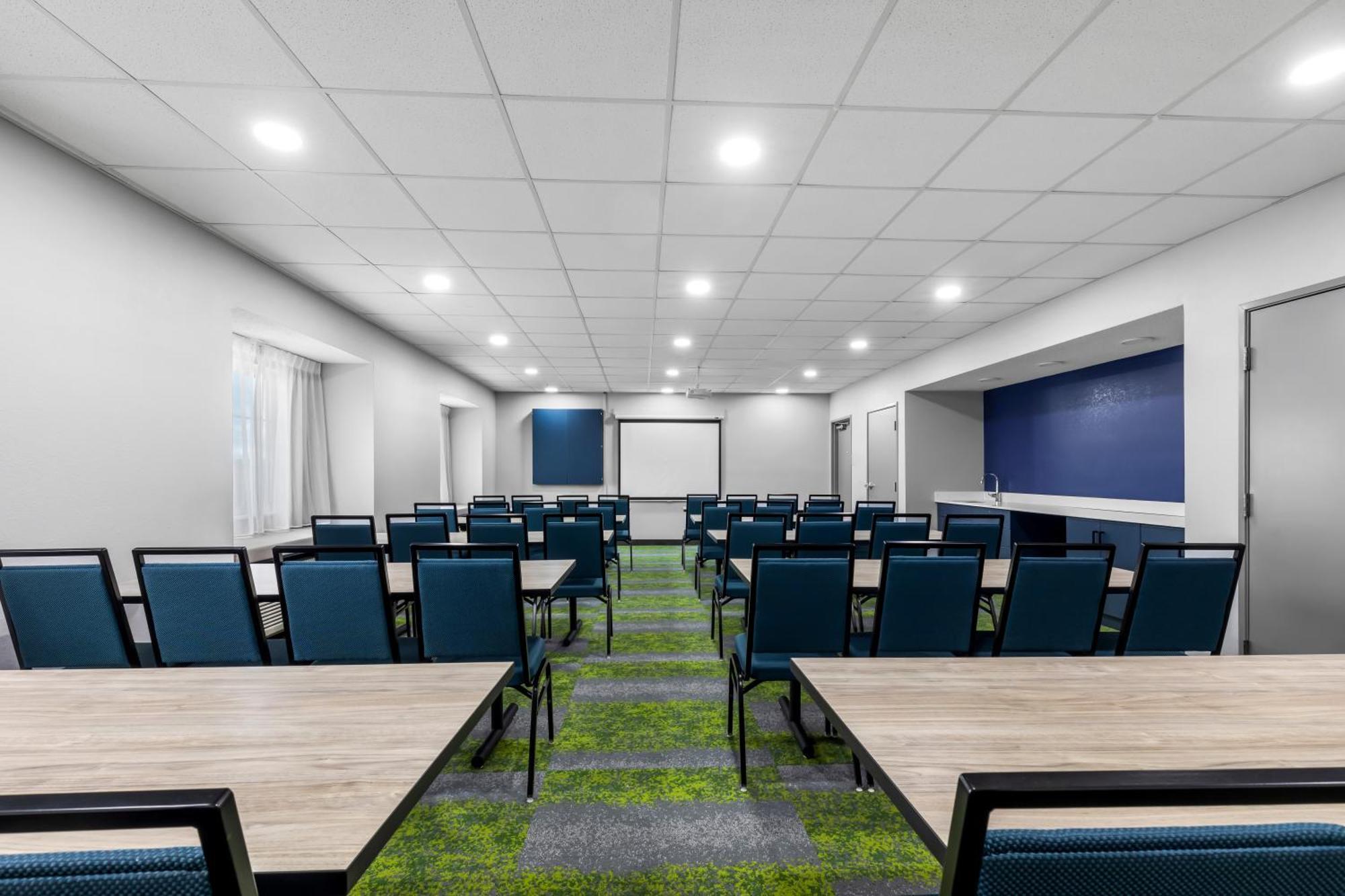 Spark By Hilton Wilkes Barre Esterno foto